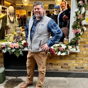 Meet your Posher, Charles